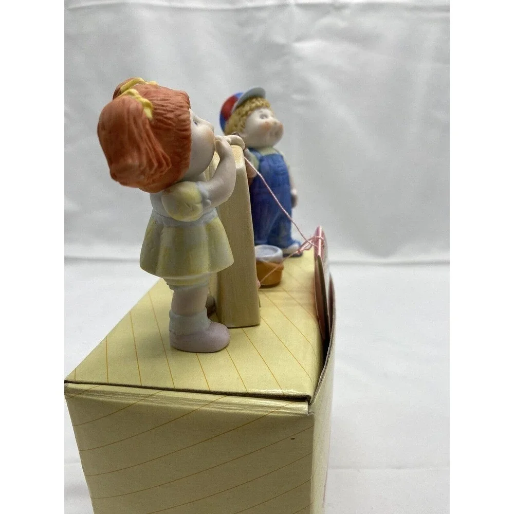 𝅺VTG Cabbage Patch Kids Be My Sweetheart 1985 Porcelain Girl and Boy Figurine